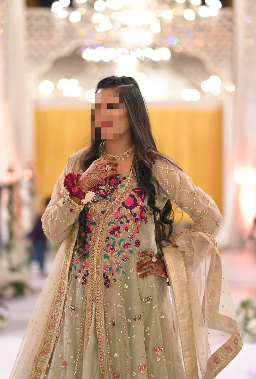 Fabric net front open maxi sharara - Image 2