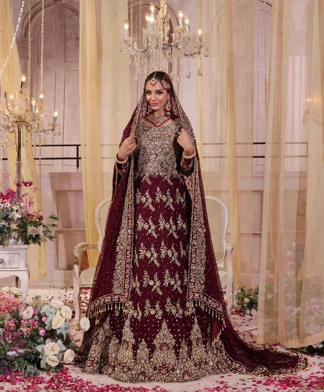 Pure Khaddi Spunch Booti Bridal Lengha Choli