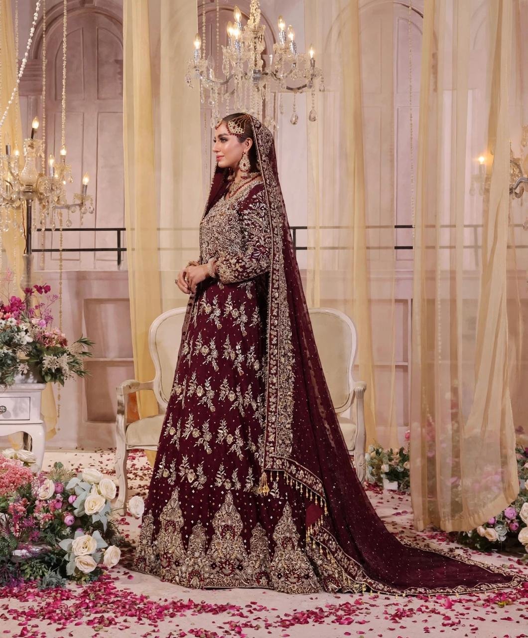 Pure Khaddi Spunch Booti Bridal Lengha Choli - Image 3